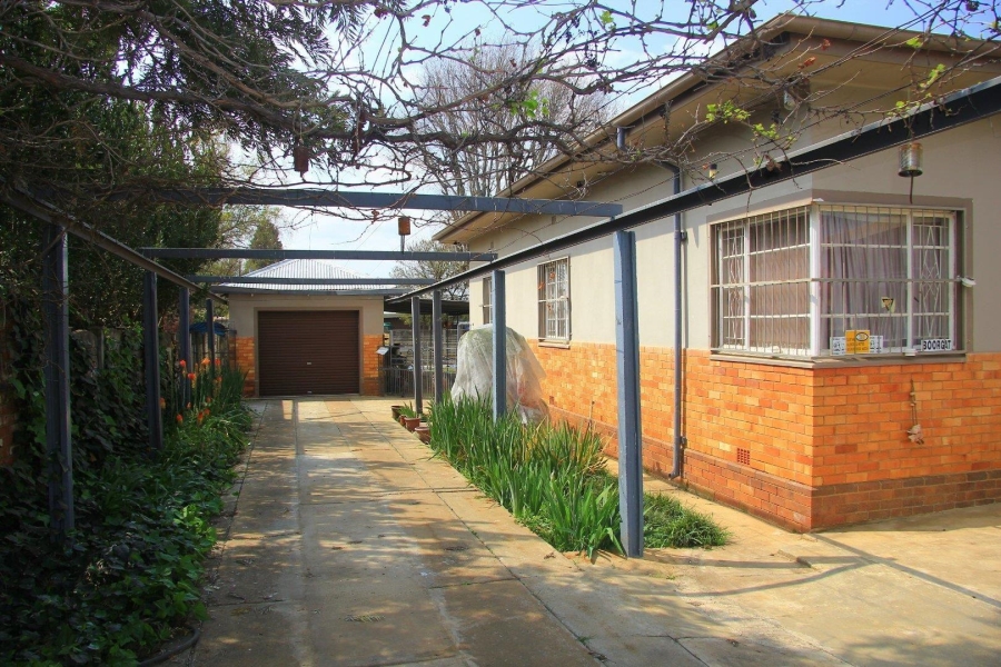 3 Bedroom Property for Sale in Potchefstroom North West